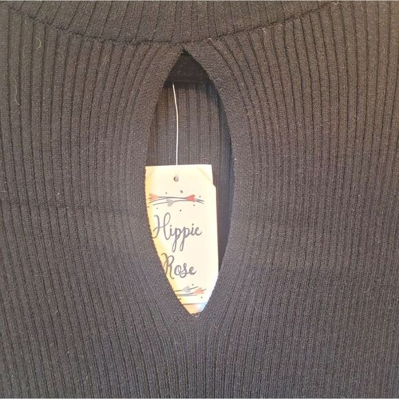 Hippie Rose Classic Black Ribbed Keyhole Neckline Sweater Size XL NWT - Picture 4 of 6